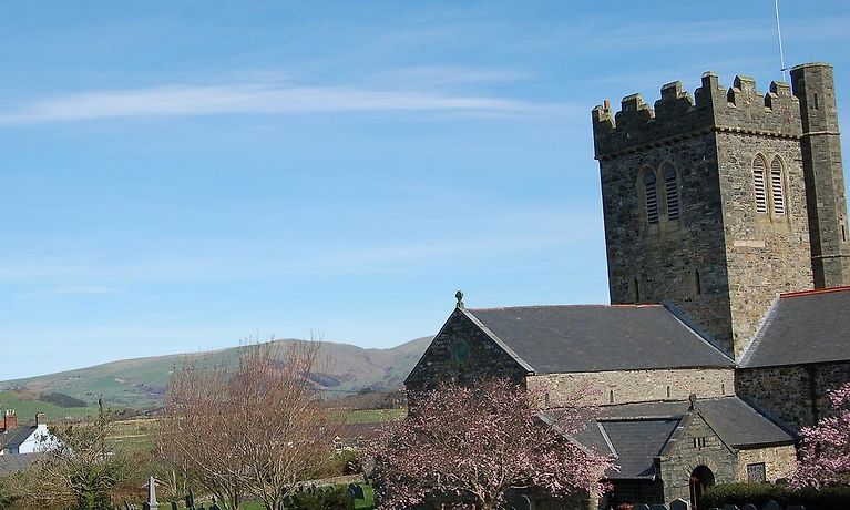 SAINT CADFANS LODGE | TYWYN, UNITED KINGDOM | SEASON DEALS FROM £69